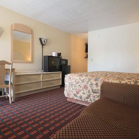 Regency Inn بيدجن فورج الغرفة الصورة